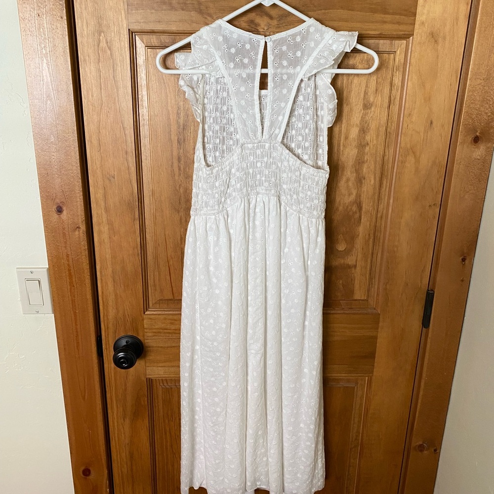 Dress - Picture 5 of 6